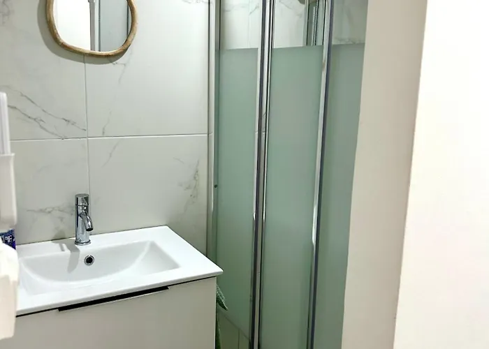 Apartament L'etincelant, Centre - Connecte - Lumineux & Cosy *